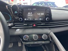 Hyundai Elantra 1.5L CVT GLX Elite - ფოტო 8