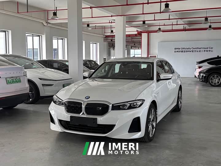 BMW i3 eDrive 35 L