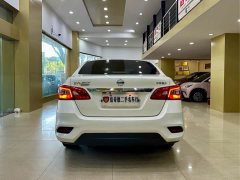 Nissan Sylphy Classic 1.6XL CVT Luxury - ფოტო 5