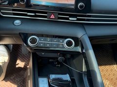 Hyundai Elantra 2022 1.5L CVT GLX Elite - ფოტო 13