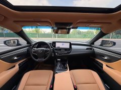 Lexus ES 2022 300h Excellence Edition - ფოტო 11