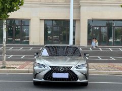 Lexus ES 2022 300h Excellence Edition - ფოტო 2