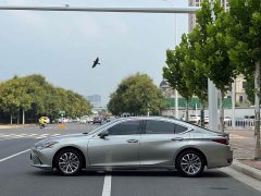Lexus ES 2022 300h Excellence Edition - ფოტო 4