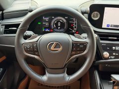 Lexus ES 2022 300h Excellence Edition - ფოტო 6