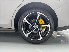 Changan UNI-V 1.5T Premium Edition - ფოტო 12