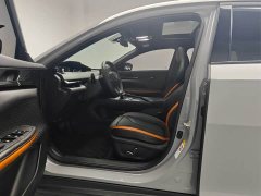 Changan UNI-V 1.5T Premium Edition - ფოტო 14