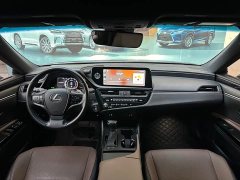 Lexus ES 2022 300h Excellence Edition - ფოტო 19