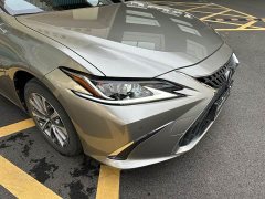 Lexus ES 2022 300h Excellence Edition - ფოტო 3