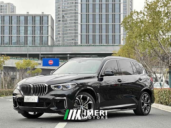 BMW X5 xDrive 40Li M Sport Package - ავტომობილი ჩინეთიდან