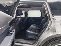 Lincoln Explorer 2.0T AWD Elite - ფოტო 12