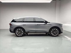 Lincoln Explorer 2.0T AWD Elite - ფოტო 6