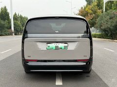 Li Auto Li Xiang MEGA Ultra - ფოტო 5