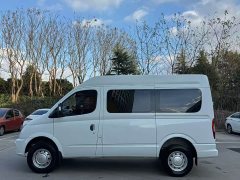 New Journey Xintu V80 2.0T Manual Classic Aoyun Tong Short Wheelbase Mid-roof 5/6 Seater - ფოტო 3