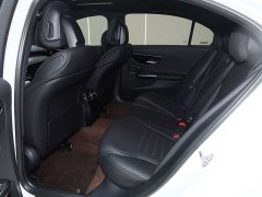 Mercedes-Benz C-Class Facelift C 200 L Sport Edition - ფოტო 12