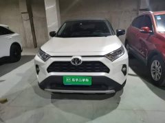 Toyota RAV4 2.0L CVT AWD Fashion Plus Edition - ფოტო 2