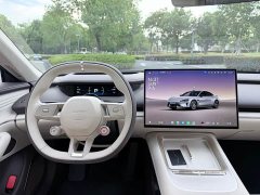 Xiaomi SU7 Rear-Wheel Drive Pro - ფოტო 6
