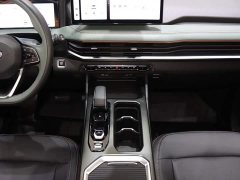 Geely Haoyue L 2.0T DCT Luxury - ფოტო 18
