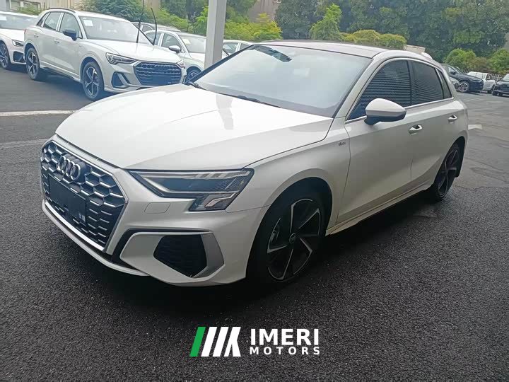 Audi A3 Sportback 35 TFSI Fashion Sport - ავტომობილი ჩინეთიდან