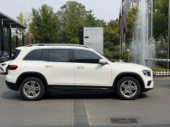 Mercedes-Benz GLB 200 Dynamic - ფოტო 4