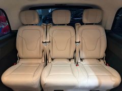 Mercedes-Benz V-Class 2022 V 260 L Long Wheelbase Luxury Edition - ფოტო 16