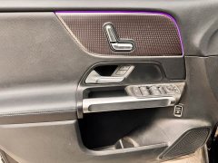 Mercedes-Benz GLB 220 Dynamic - ფოტო 11