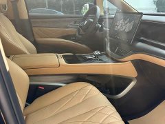 Denza BYD Denza D9 2025 DM-i Smart Drive 1020 AWD Premium - ფოტო 9