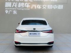 Lexus ES 200 Excellence Edition - ფოტო 5