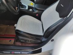 Toyota Venza Hybrid 2.5L E-CVT FWD Luxury - ფოტო 11