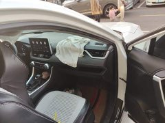 Toyota Venza Hybrid 2.5L E-CVT FWD Luxury - ფოტო 19