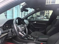 Audi Q5L Sportback 40 TFSI Luxury - ფოტო 15