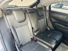 Honda Vezel 1.5L CVT Luxury - ფოტო 8