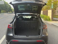 Tesla Model Y Rear-Wheel Drive - ფოტო 13