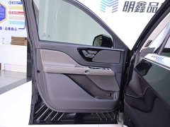 Lincoln Aviator 3.0T V6 AWD Elegance Six-Seater - ფოტო 18
