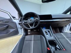 Volkswagen Golf 2023 280TSI DSG R-Line - ფოტო 9