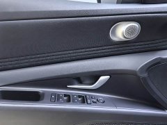 Hyundai Elantra 2022 1.5L CVT GLX Elite - ფოტო 17