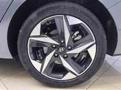 Hyundai Elantra 2022 1.5L CVT GLX Elite - ფოტო 20