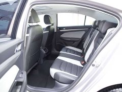 Volkswagen Bora 280TSI DSG Respect Edition - ფოტო 13