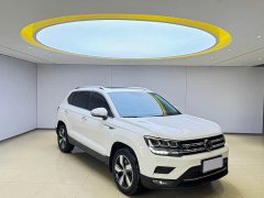 Volkswagen Touareg 2022 280TSI FWD Luxury Edition - ფოტო 3