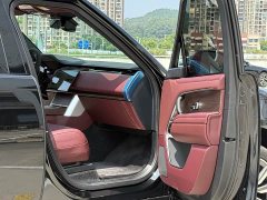 Land Rover Range Rover 2025 3.0 L6 400PS Genesis Extended Wheelbase - ფოტო 6