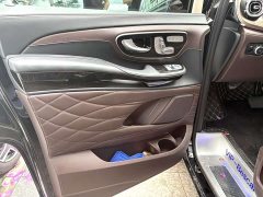 Mercedes-Benz V-Class 2024 V 300 Navigator Edition - ფოტო 8