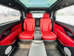 Bentley Bentayga 4.0T V8 Long Wheelbase - ფოტო 11