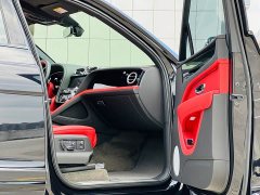 Bentley Bentayga 4.0T V8 Long Wheelbase - ფოტო 6