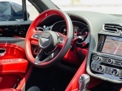 Bentley Bentayga 4.0T V8 Long Wheelbase - ფოტო 9