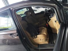 Buick GL8 ES Land Respect 653T Respect Enjoyment Edition - ფოტო 19