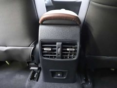 Toyota Corolla Hybrid 1.8H E-CVT Luxury - ფოტო 17