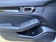 Honda Civic 2022 180TURBO CVT Premium Edition - ფოტო 17