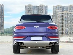 Bentley Bentayga 4.0T V8 Long Wheelbase Elegance Edition - ფოტო 12