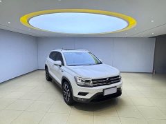 Volkswagen Touareg 280TSI FWD Luxury Edition - ფოტო 3