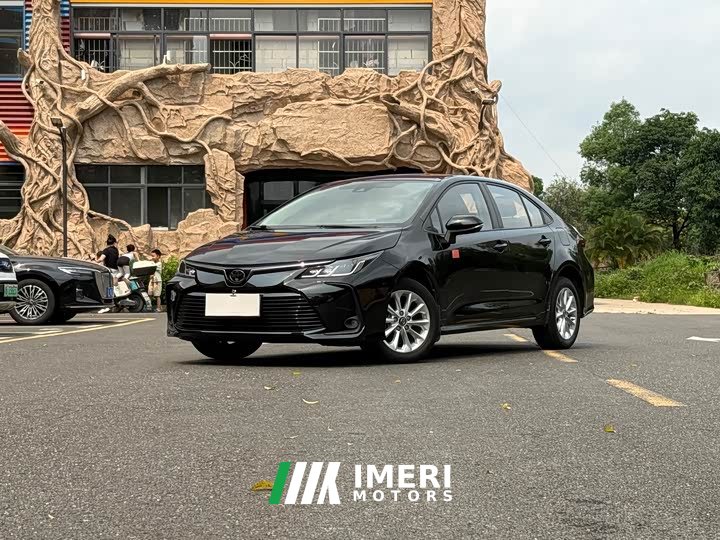Toyota Corolla 1.2T S-CVT Sport - ავტომობილი ჩინეთიდან