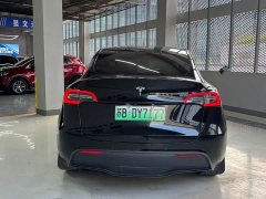 Tesla Model Y Long Range All-Wheel Drive - ფოტო 13